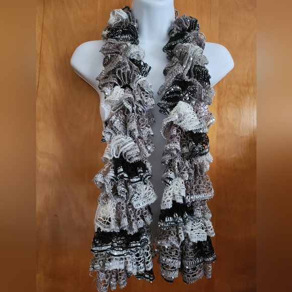 Crochet Ruffle Scarf Handmade - Picture 5 of 9